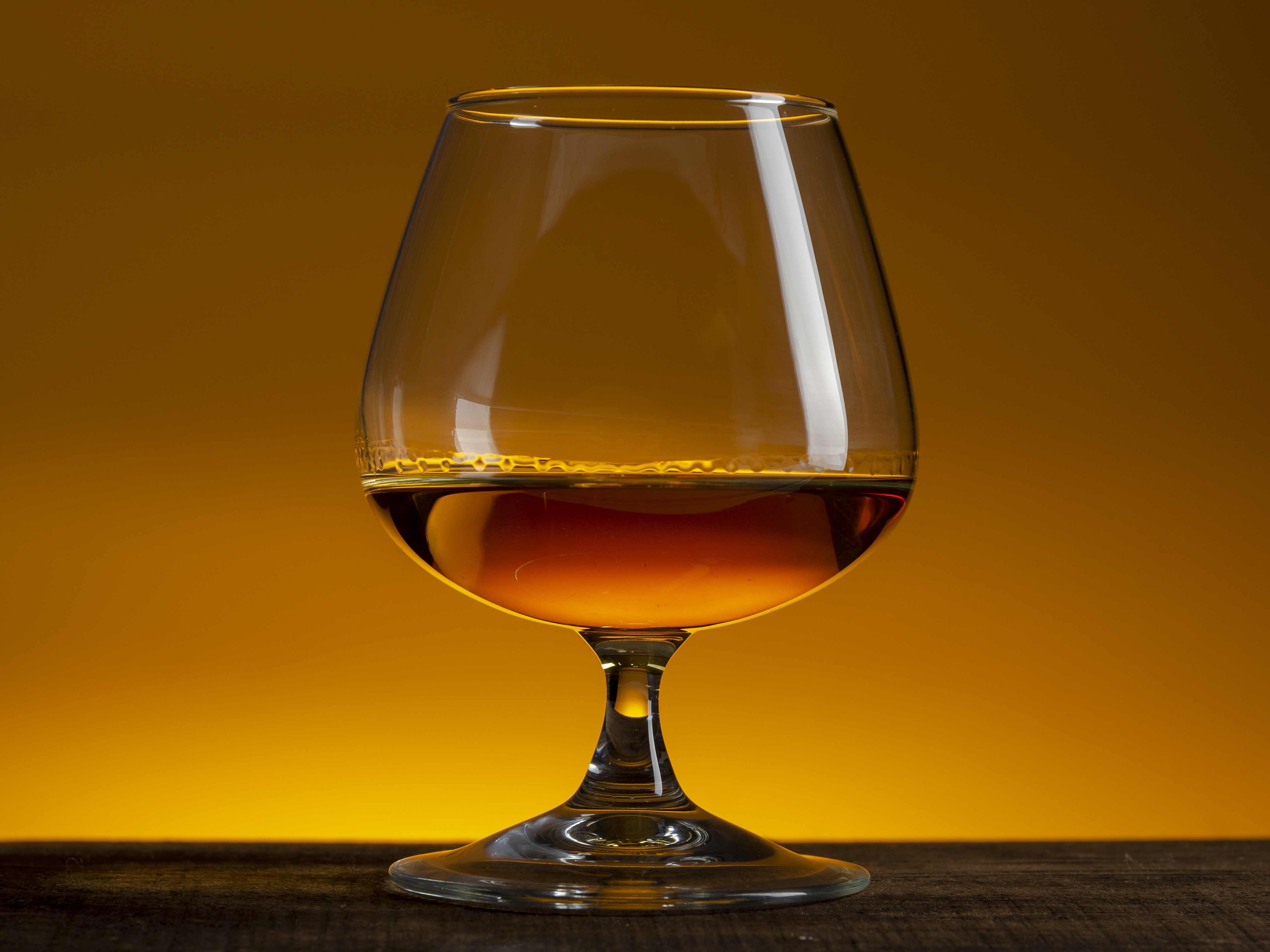 เฮนเนสซี่ วีเอส คอนญัก