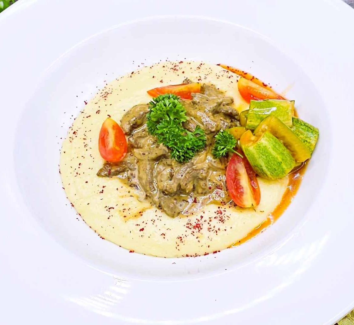 บีบสโตร์กานอฟ -มันบด