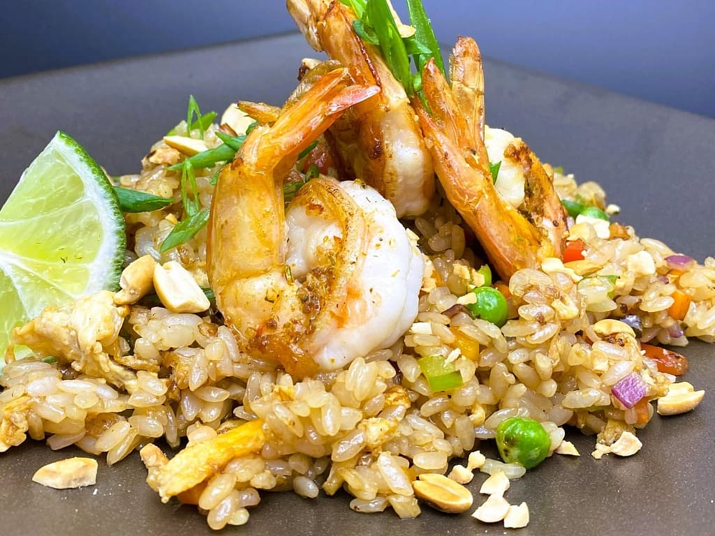 ข้าวผัดหมูญี่ปุ่น
