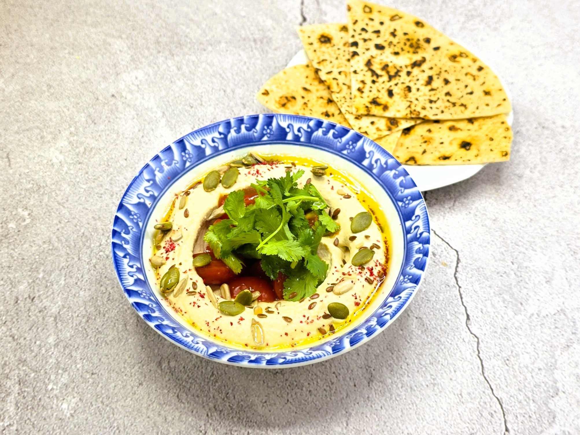 ฮัมมูสกับนาน