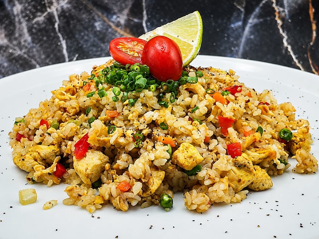 เฟร็ดข้าวญี่ปุ่นกับไก่